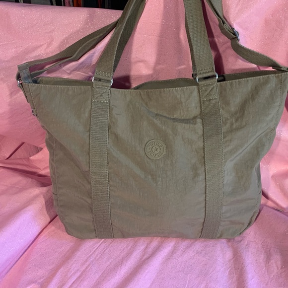 Kipling Bags Extra Large Kipling Bag Rare Hard To Find Large Size